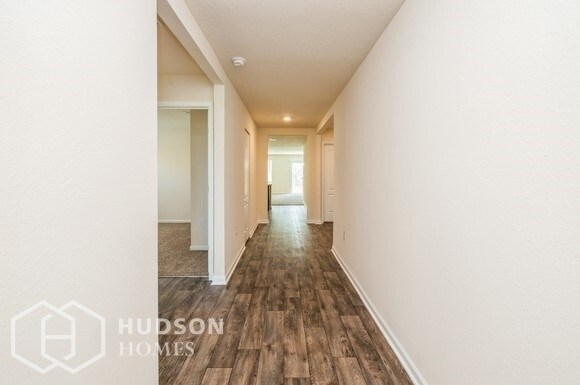 Foto del edificio - NEW CONSTRUCTION! - 65328 Clearwater Ct, Y...