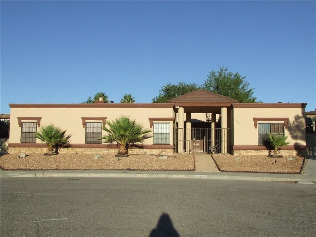 Primary Photo - 11685 Rojas Dr