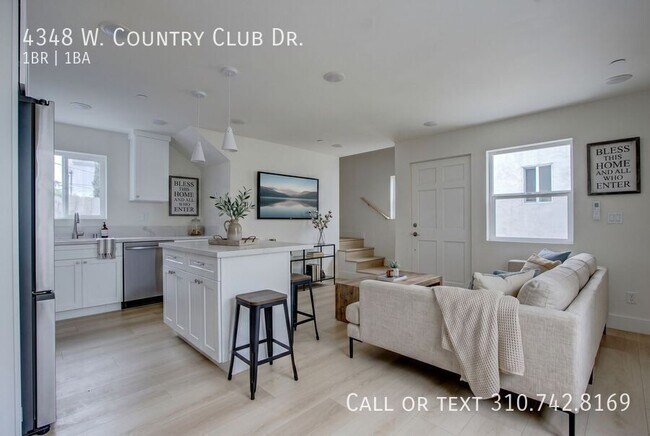 Foto del edificio - 4348 Country Club Dr