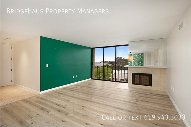 Building Photo - Great 2 Bed/2 Bath Mission Hills Condo Wit...