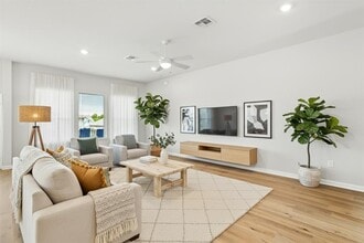 Building Photo - 116 Freeman Day Dr