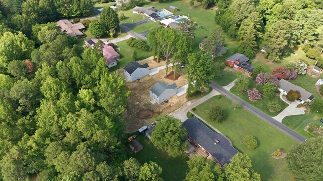 Foto del edificio - 122 Maplewood Ave