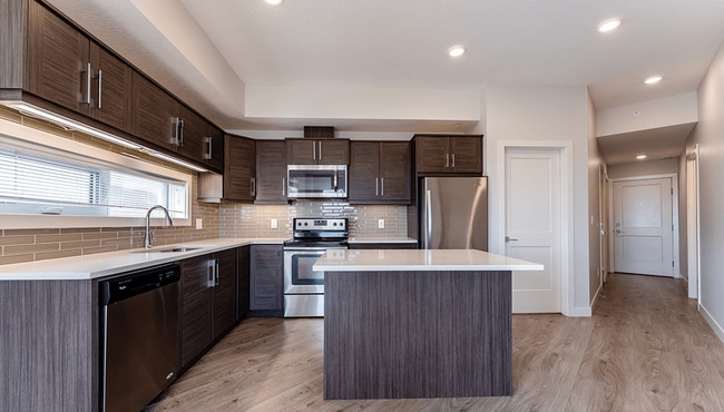 Building Photo - The Link