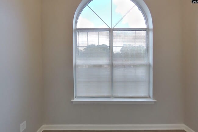Building Photo - 127 Wenlock Cir