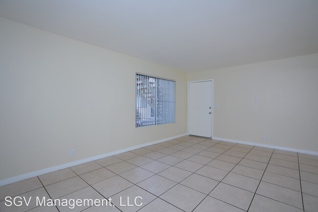 Building Photo - 1318-1326 Mountain Ave