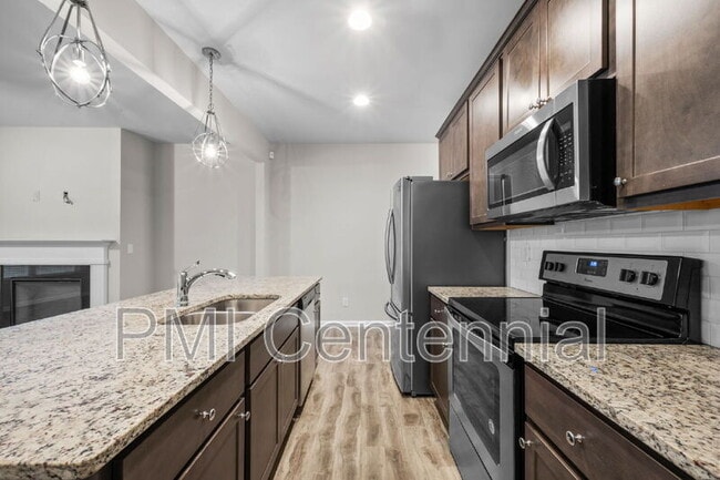 Foto del edificio - 537 Jefferson Chase St