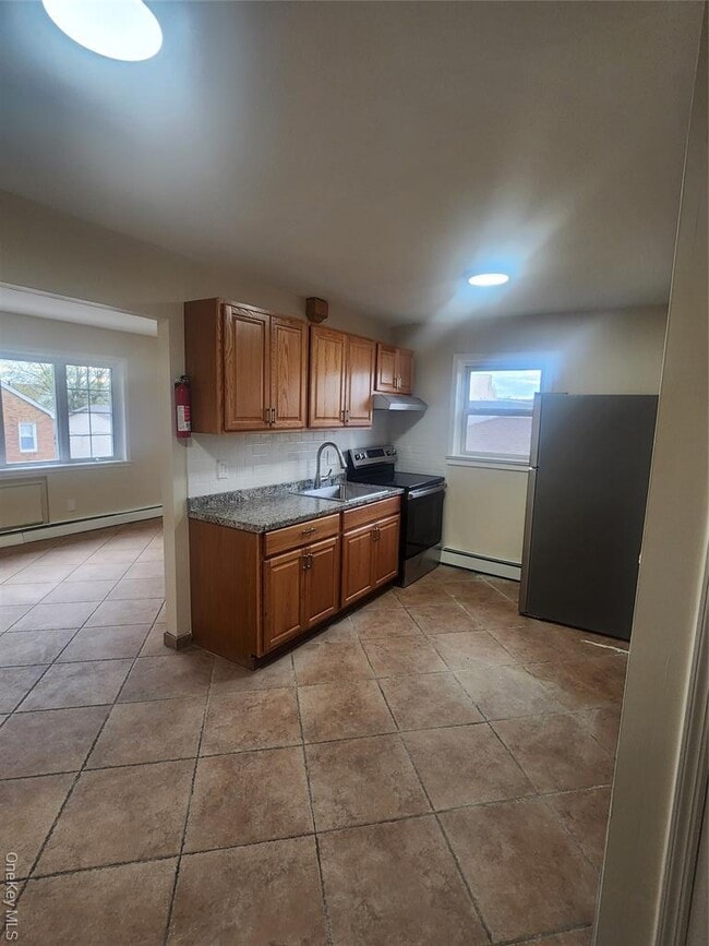 Foto del edificio - 101-27 92nd St