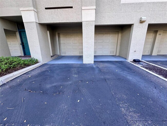 Foto del edificio - 705 Mainsail Dr