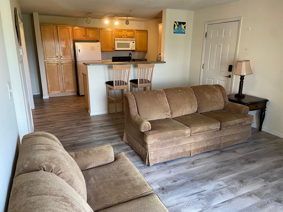 1423 Harts Ridge Dr Unit 1423, Seneca, SC 29678 Condo for Rent in