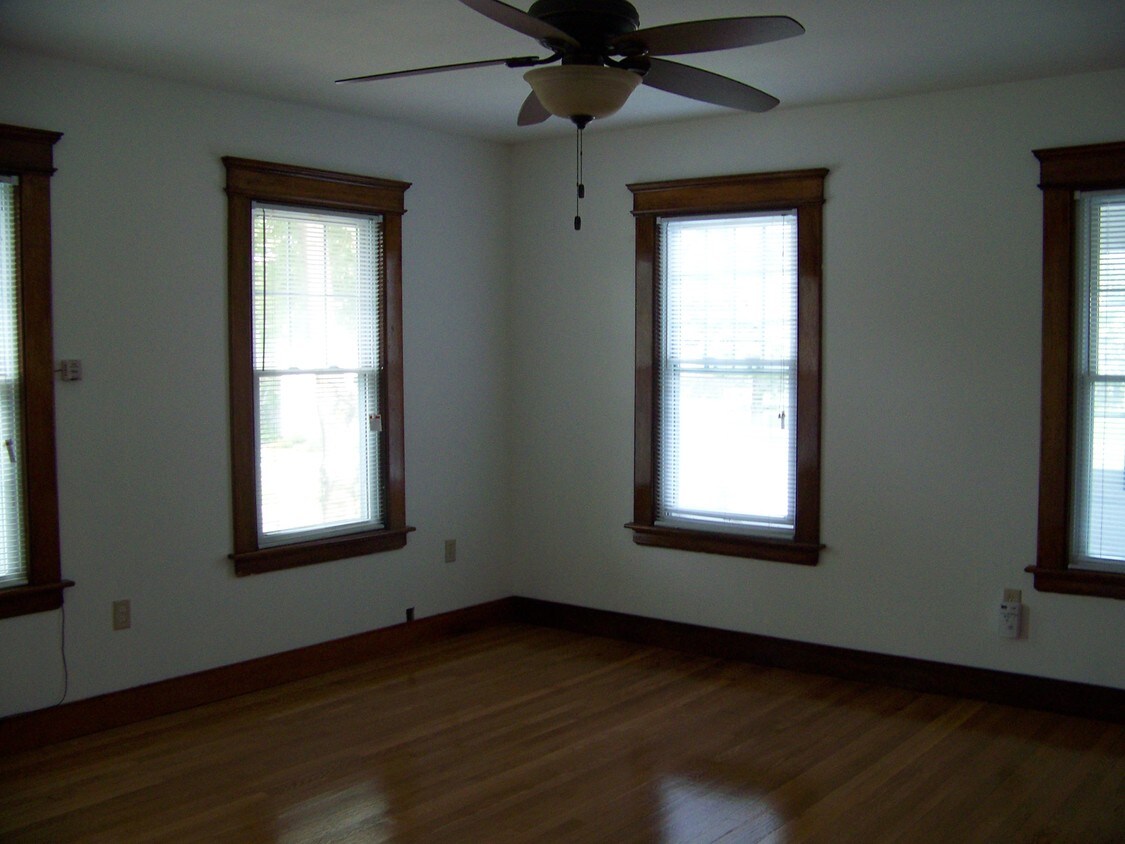 Primary Photo - 59 Spring St