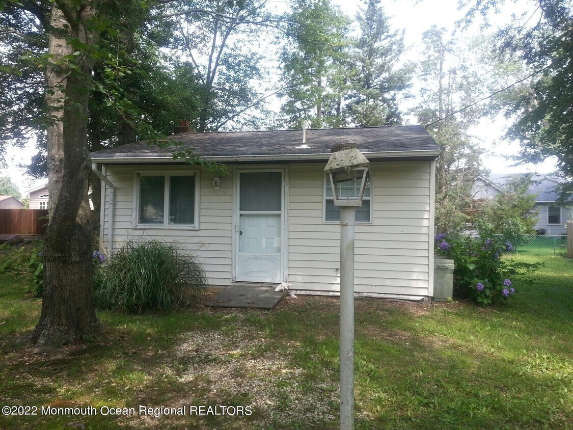 414 Beach Blvd, Lacey Township, NJ 08731 House Rental in Lacey