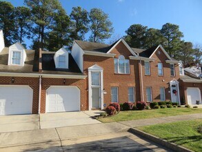 Building Photo - 133 Ashley Pl