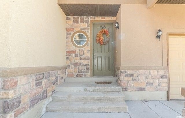 Photo - 11003 Maple Forest Way (South Jordan, UT)