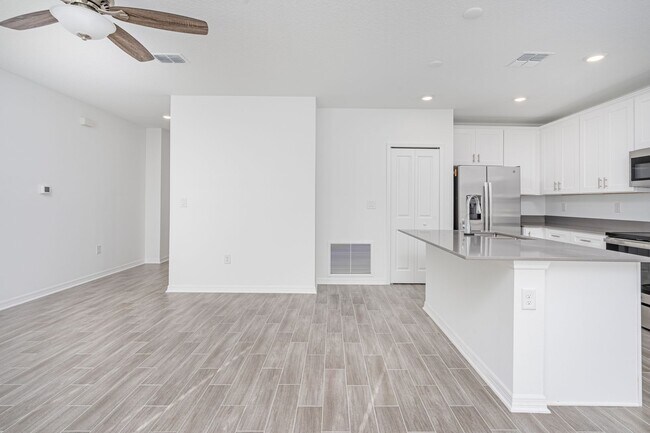 Foto del edificio - Welcome Home to the Preserve off LPGA