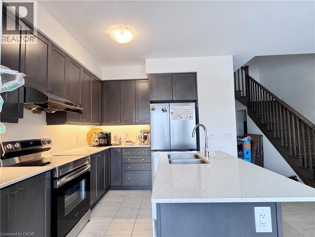 Building Photo - 179 Broadacre Dr