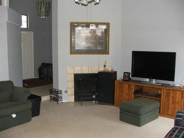 Building Photo - 2105 Flamingo Dr