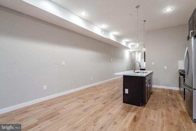 Foto del edificio - 1636 Ridge Ave