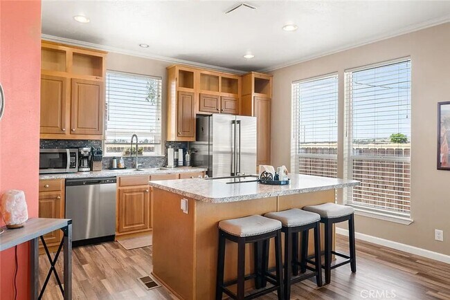 Foto del edificio - 2151 Grand Ave