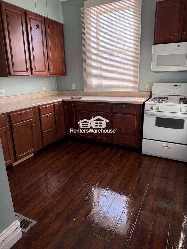 Building Photo - Two Bedroom Two Bath Home for Rent - Available Now!