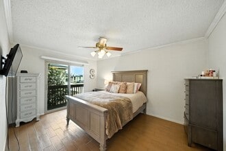 Building Photo - 3919 Fairmont Pkwy