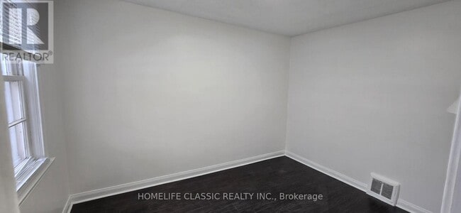 Building Photo - 589 St Germain Ave