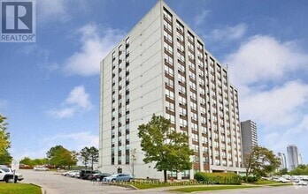 Building Photo - 1-701 Reidmount Ave