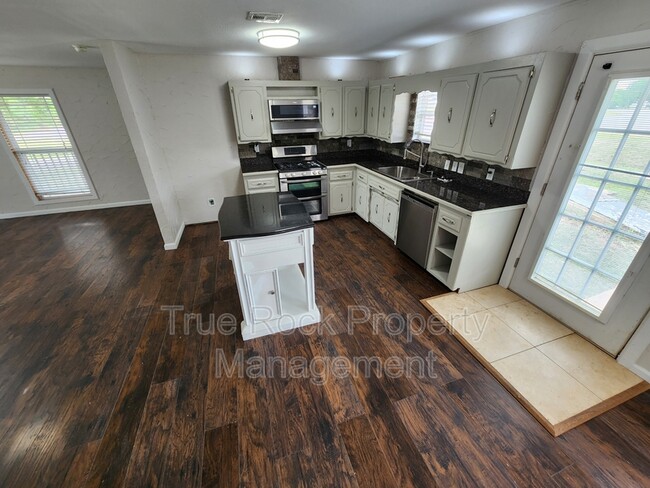 Foto del edificio - 101 N Division St