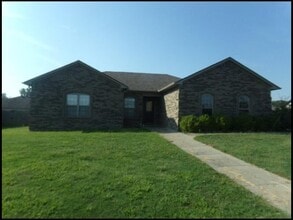 Building Photo - 41 Grand Stand Dr