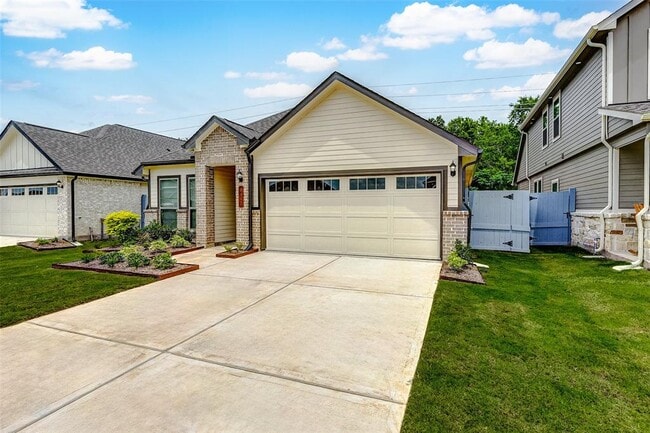 Building Photo - 8443 Red Shiner Wy