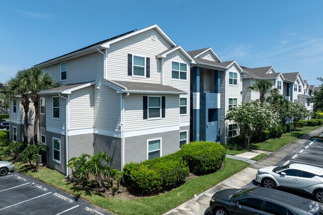Apartamentos Stratford Point - Stratford Point