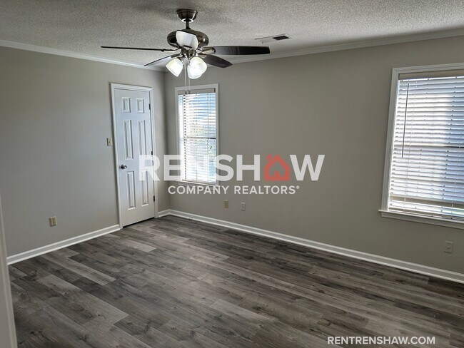Foto del edificio - Beautiful 3/2 Home In Collierville Now Ava...