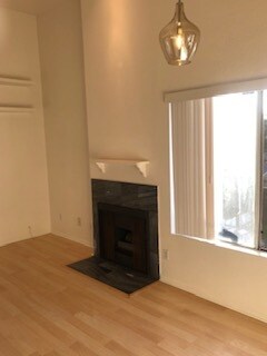 Foto del edificio - 3601 Hughes Ave