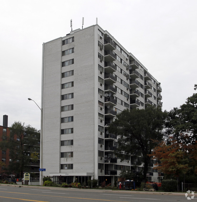 Building Photo - La Belfontaine