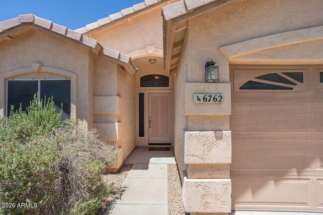Foto del edificio - 6762 W Del Mar Ln