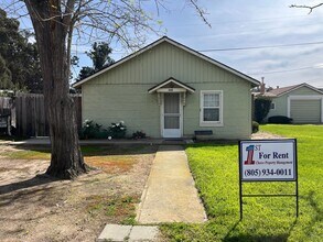 Building Photo - 360 E Foster Rd