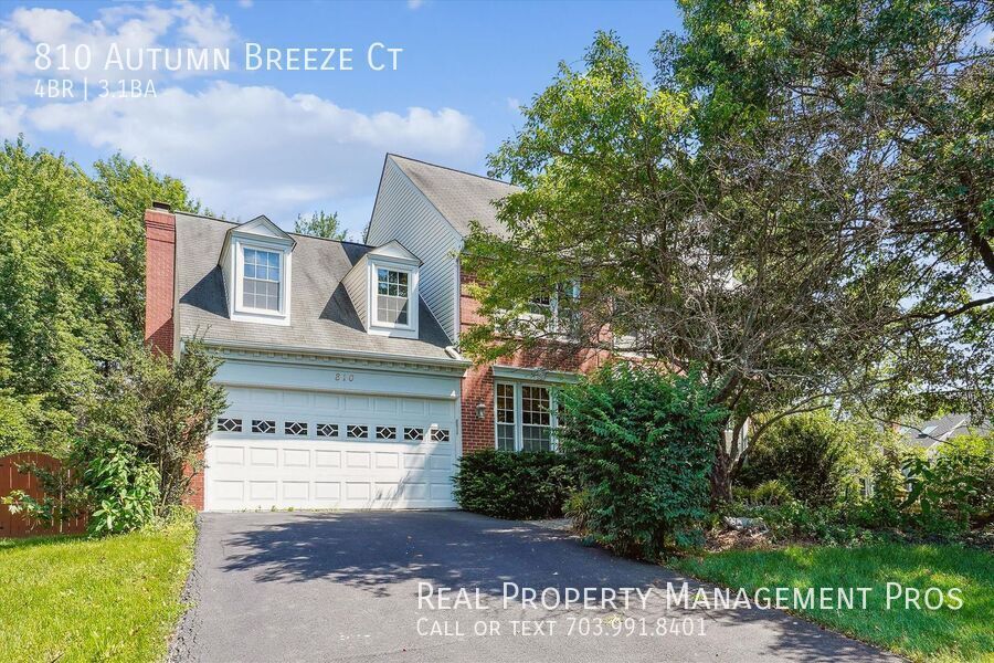 Foto principal - 810 Autumn Breeze Ct