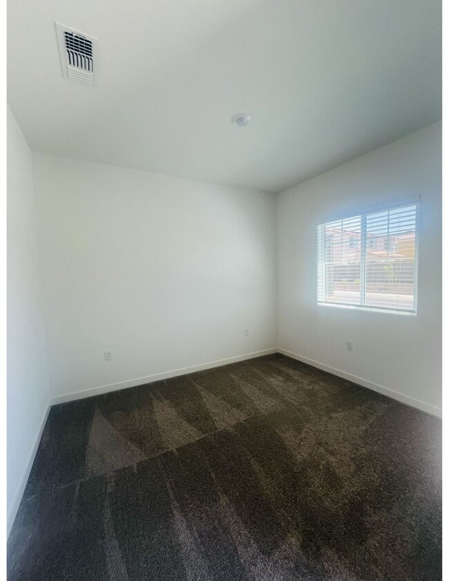 Building Photo - 12667 Ironbow Wy