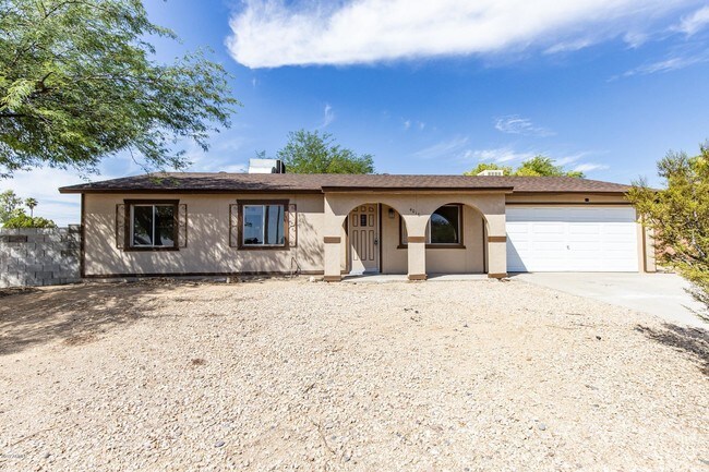 Foto del edificio - 4016 E Willow Ave