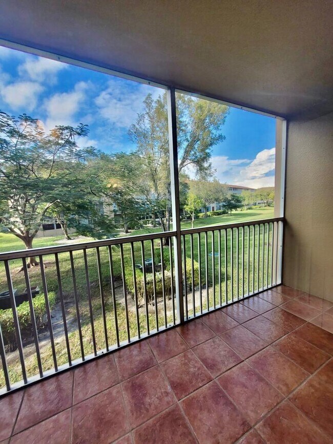 Foto del edificio - 13355 SW 9th Ct