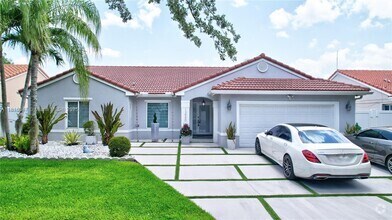 Building Photo - 13440 SW 17th Ct
