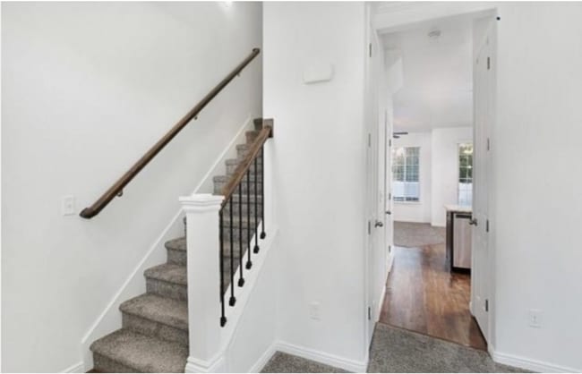 Foto del edificio - Beautiful Townhome in Prime Provo Location