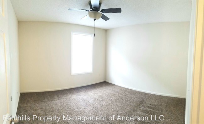 Building Photo - 101-163 Reaves Pl