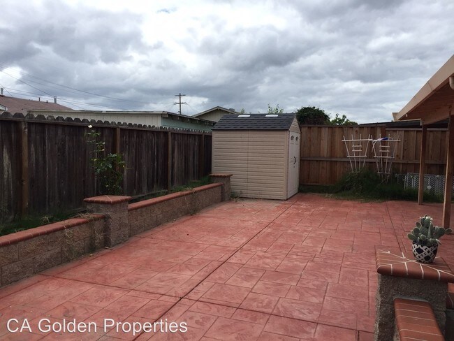 Foto del edificio - 3 br, 1 bath House - 6311 Noel Ave