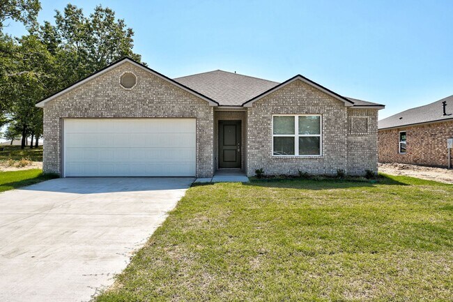 Foto del edificio - Charming New build!