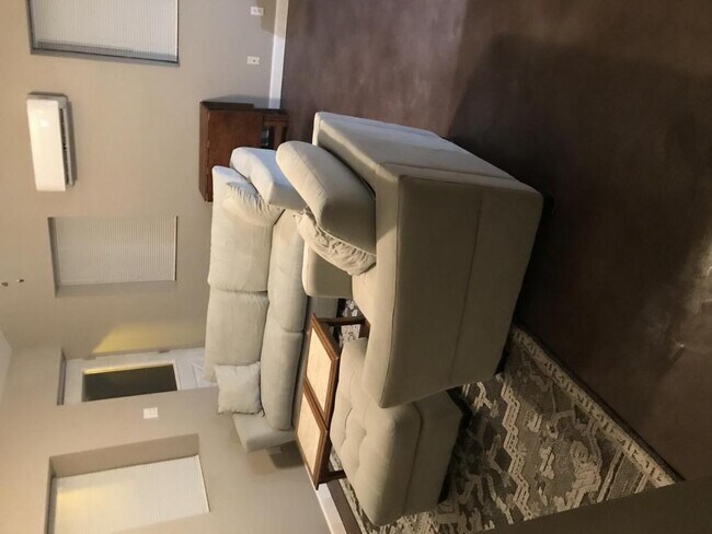 Building Photo - 14839 Seven L Trail, Unit B