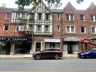 Foto principal - 69 Harney Rd