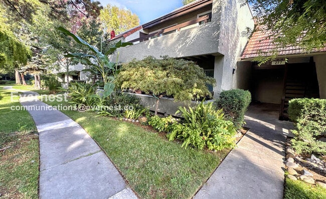 Foto del edificio - 277 Tradewinds Dr