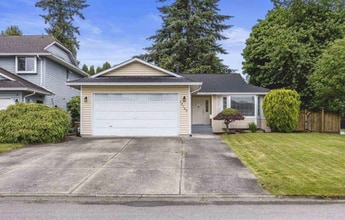Building Photo - 12169 Cherrywood Dr