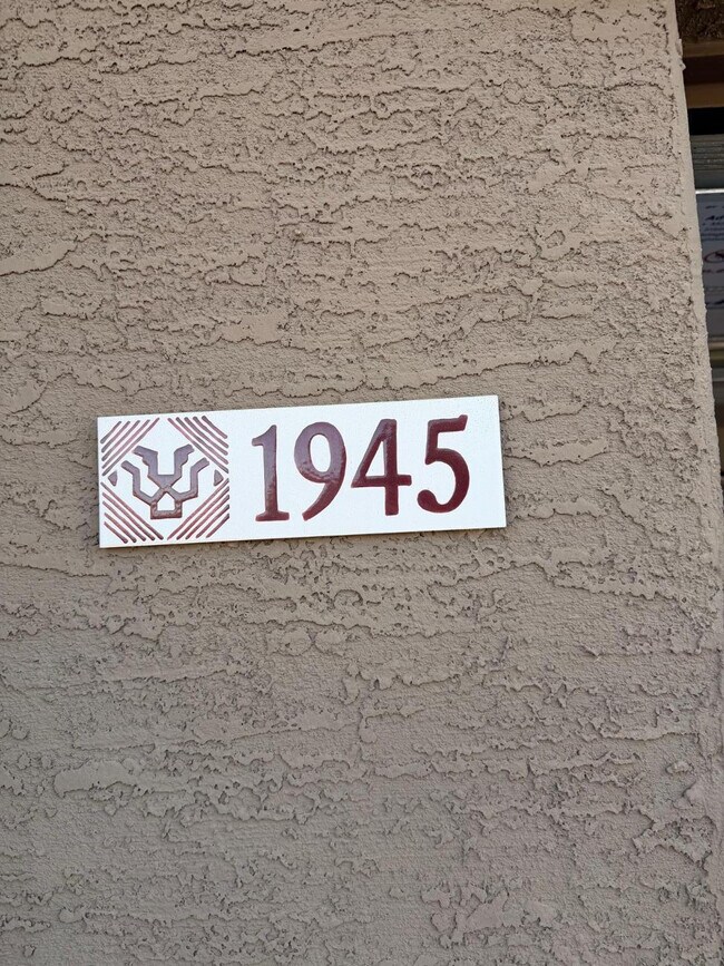 Foto del edificio - 1945 E Aloe Pl