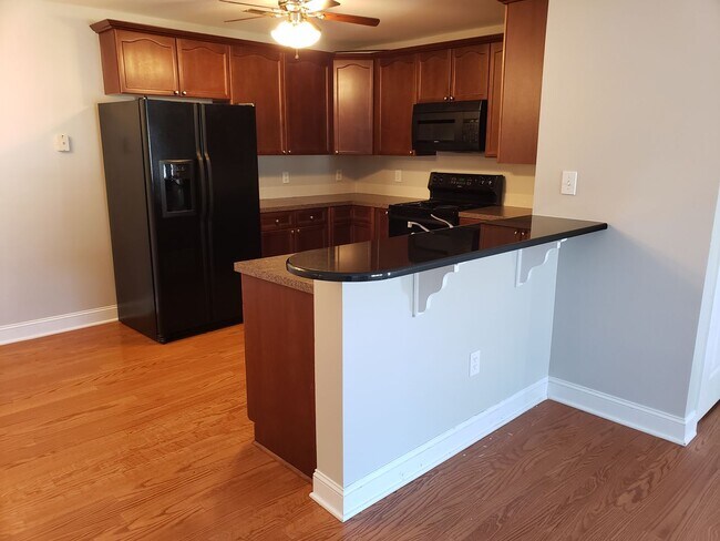 Foto del edificio - 4732 Tatton Park Cir